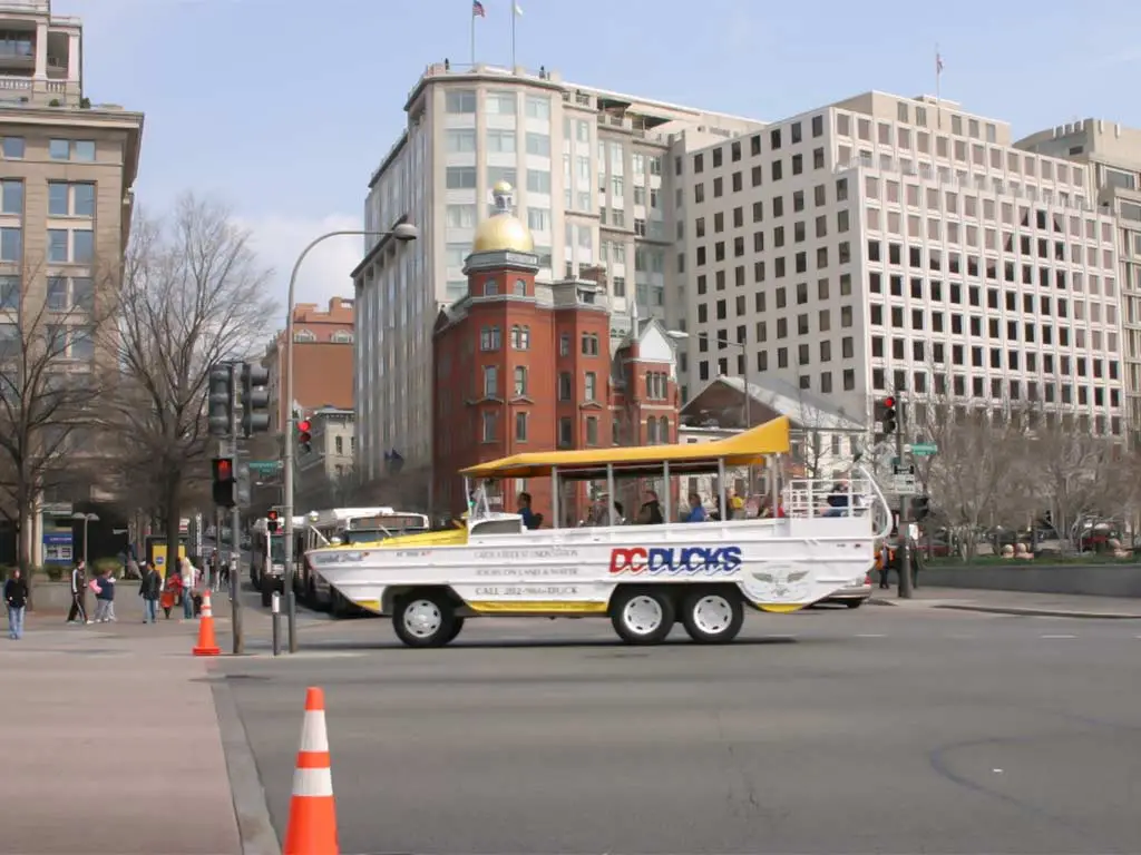 Duck Tour Washington DC: Quack Your Way Through History - Beckdc