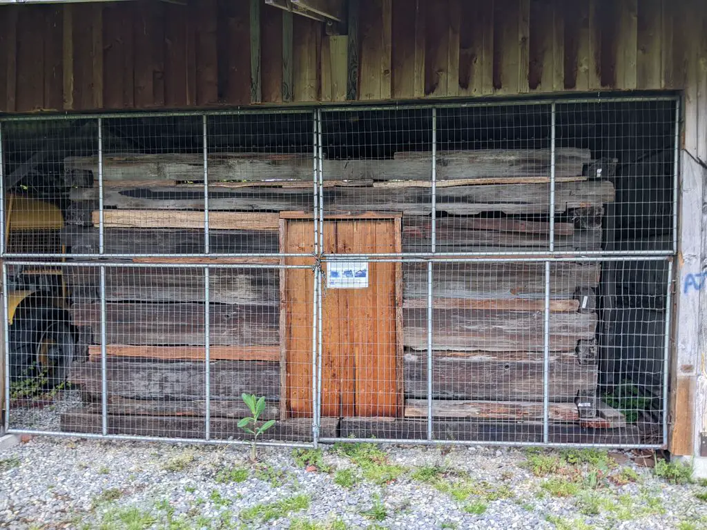 Foothills-Museum-Farm-Shed