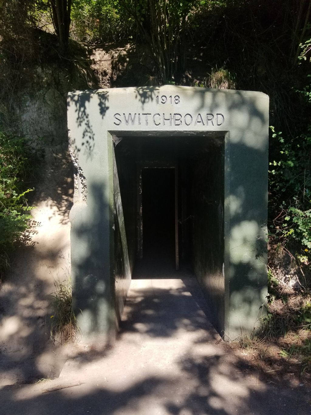 Fort-Casey-Underground-Switchboard-Room-1