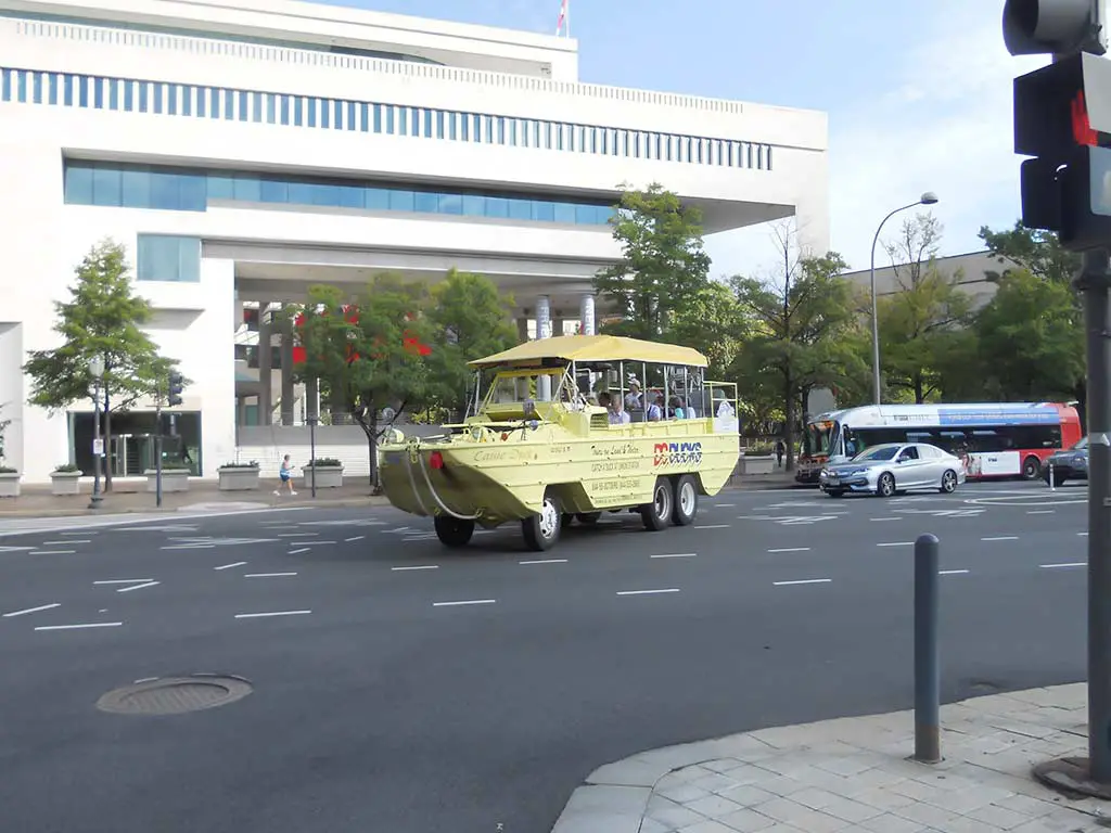 Highlights of the Washington DC Duck Tour