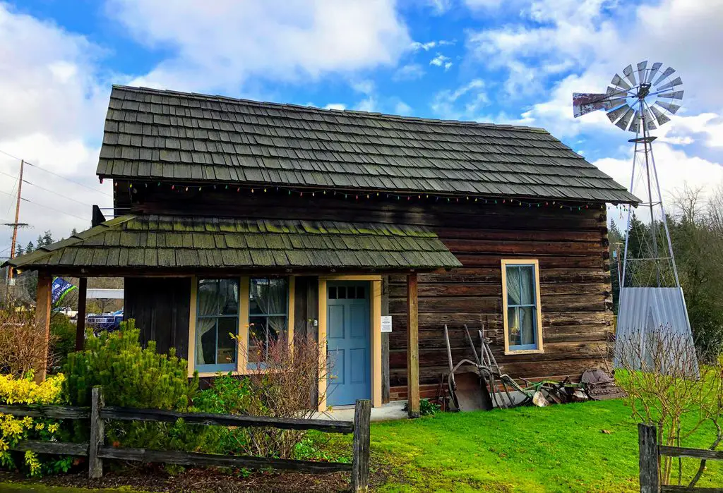 Poulsbo-Martinson-Cabin-Museum-1