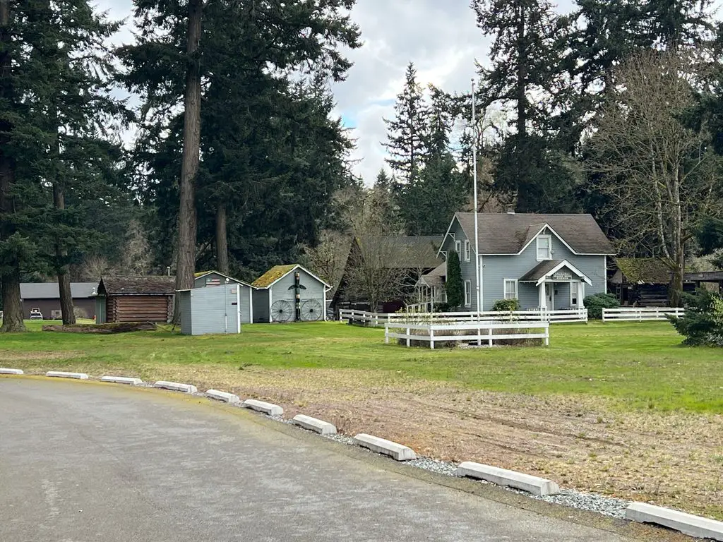 Spanaway-Prairie-House-Museum-1