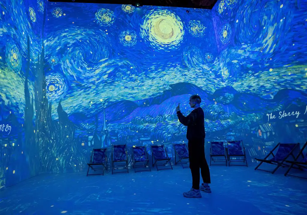 Van-Gogh-The-Immersive-Experience-Washington-DC