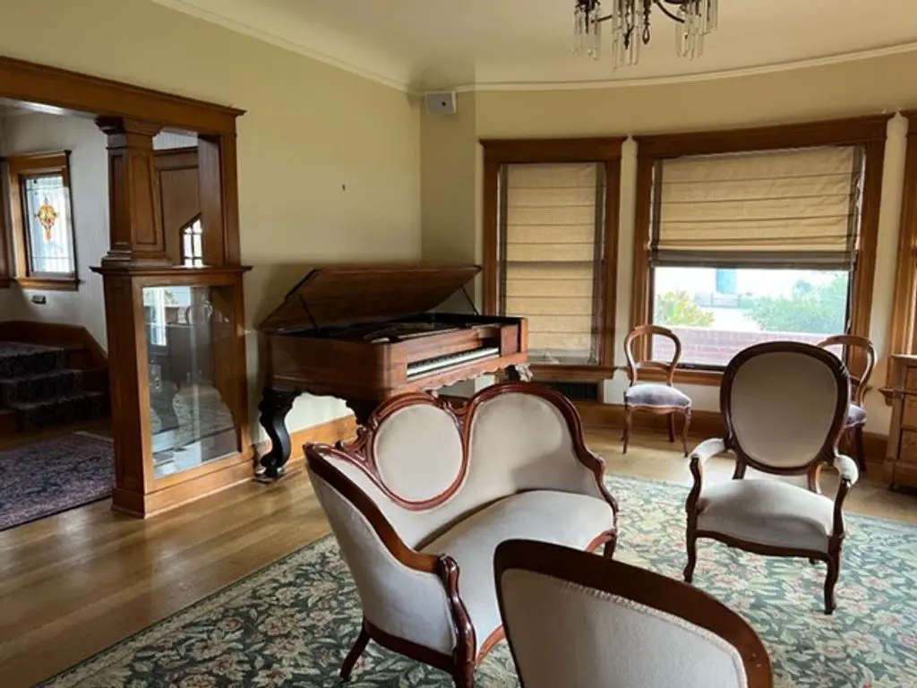 Van-Valey-House