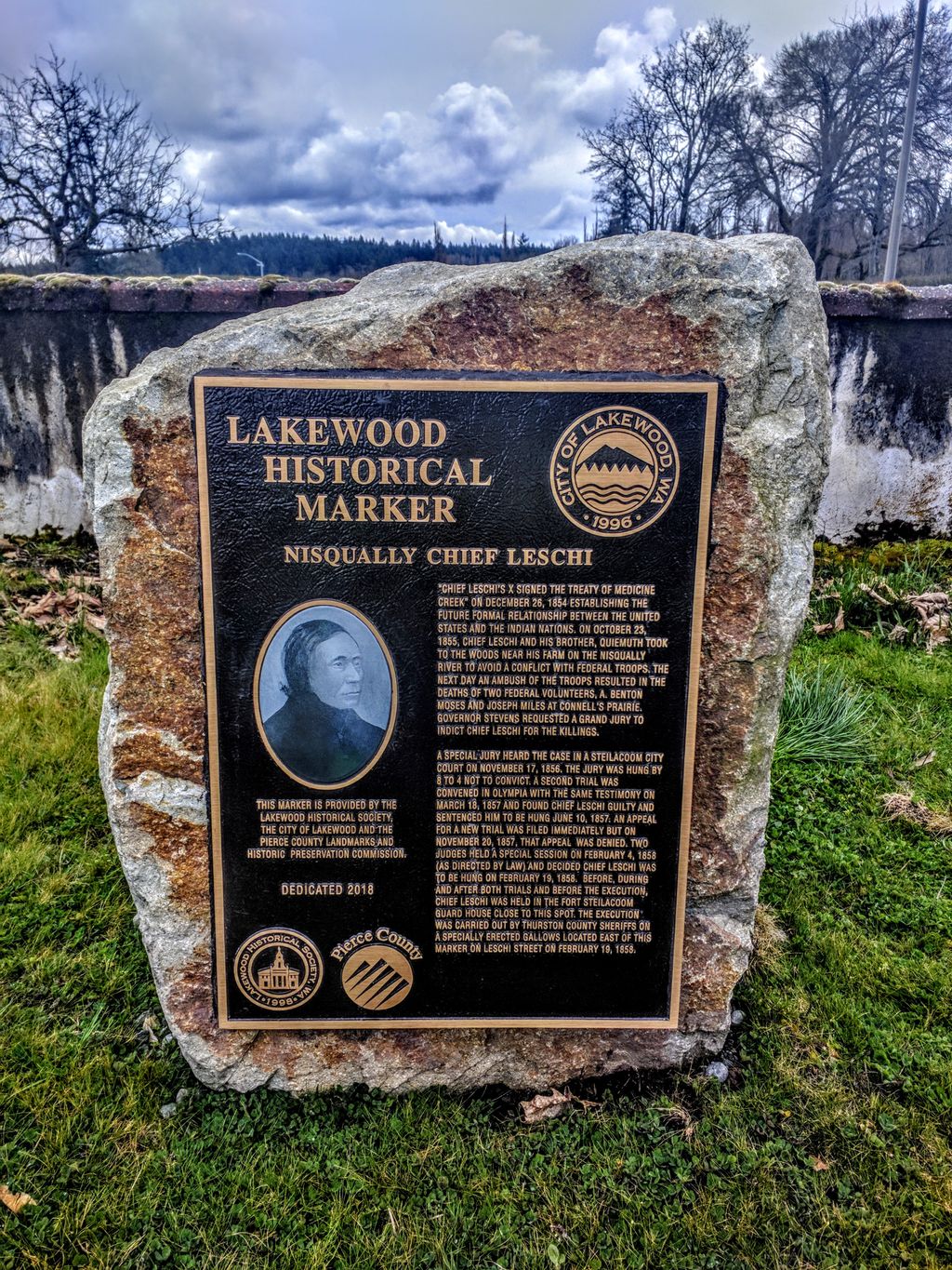 Chief-Leschi-Monument-1