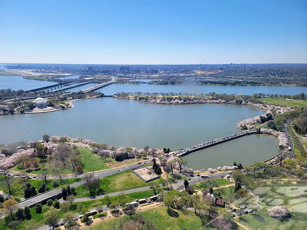 Factors Contributing to High Wind Speeds in Washington, DC