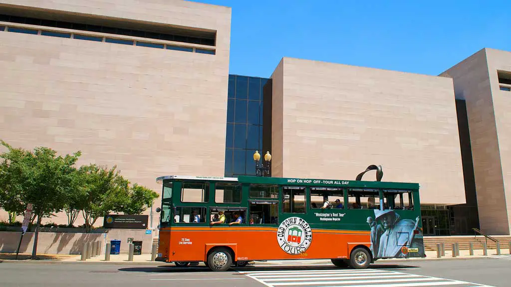 Hop On Hop Off DC Tours by Old Town Trolley