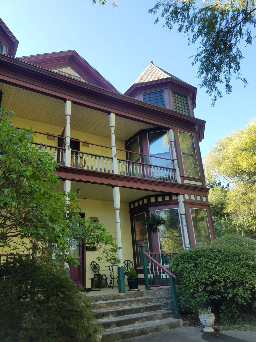 Joslyn-House-Bed-Breakfast