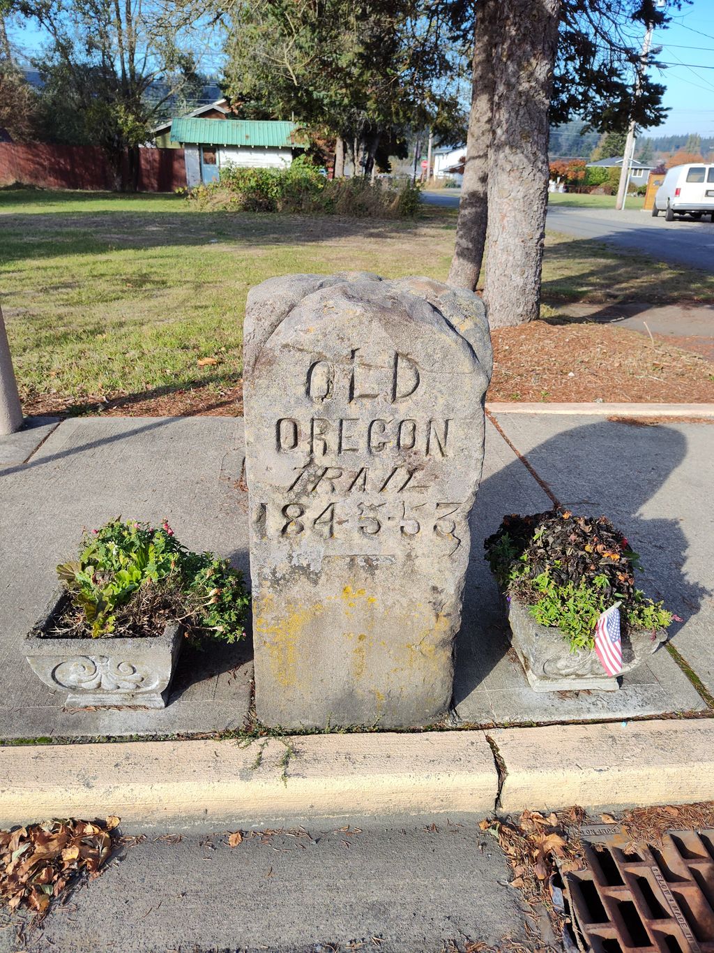 Oregon-Trail-Historic-Marker