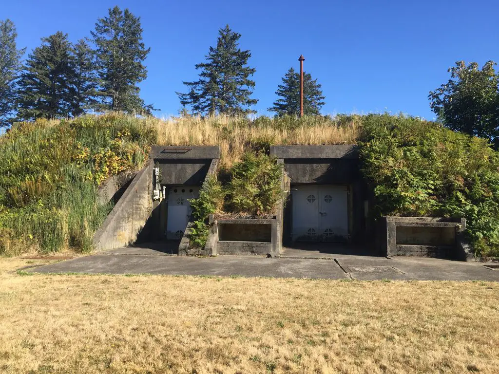 WA State Historical Marker #11 - Fort Columbia