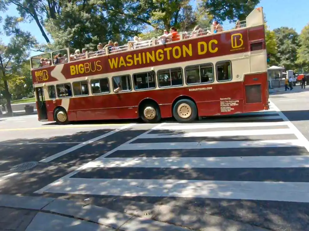 hop on hop off bus washington dc