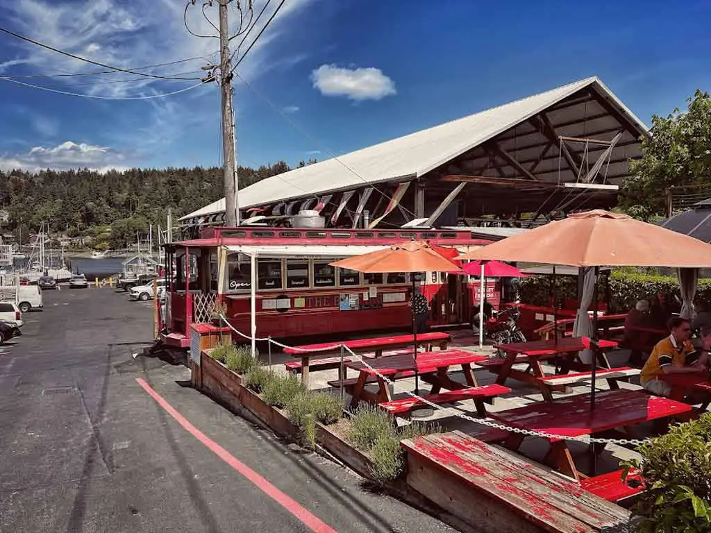  Marketplace Grille in the Boat Yard Trolley